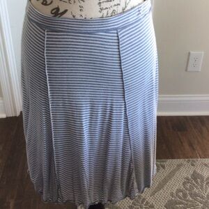 Max Studio Blue and White Striped knit skirt Sz M